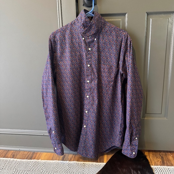 Men’s J. Crew Button Up Shirt (Classic Fit) Medium - Picture 7 of 8
